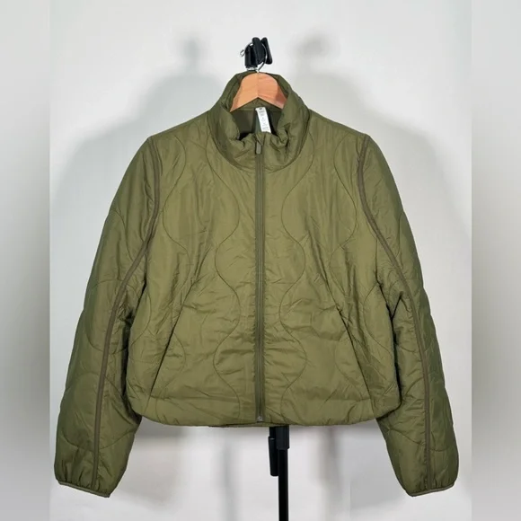 NWOT Lululemon Quilted Light Insulation Cropped Jacket Medium Olive - Picture 4 of 8